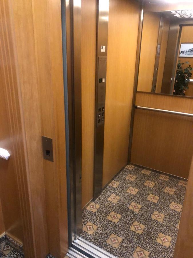 Bessemer Hotel Merthyr Tydfil Εξωτερικό φωτογραφία